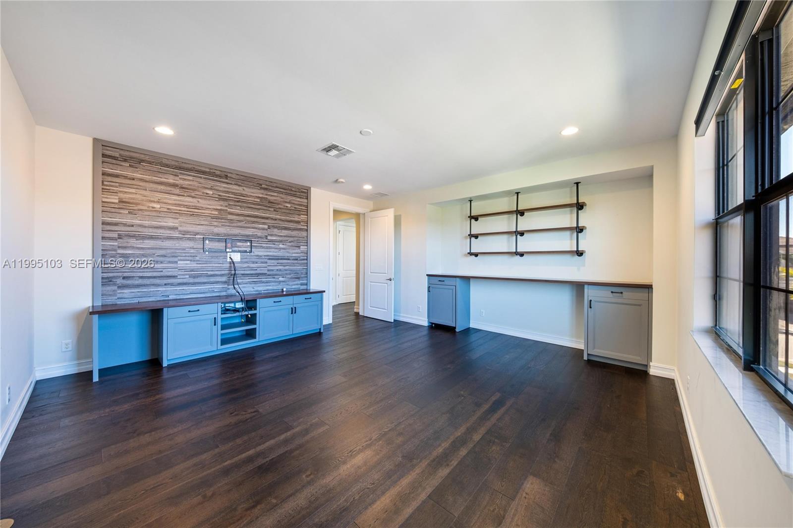 11475 Watercrest Circle