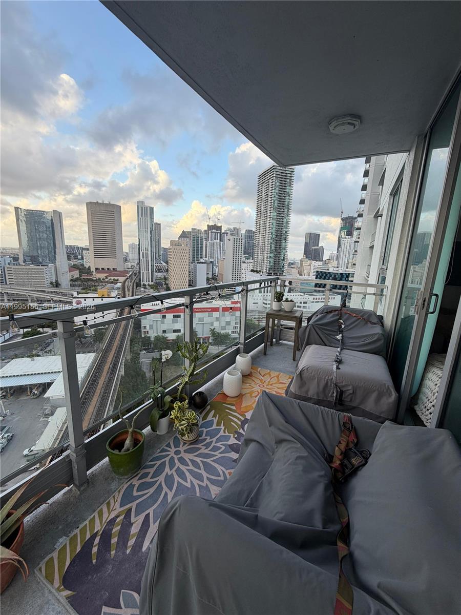 90 SW 3rd Street