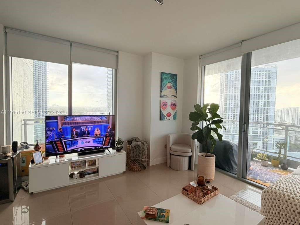 90 SW 3rd Street