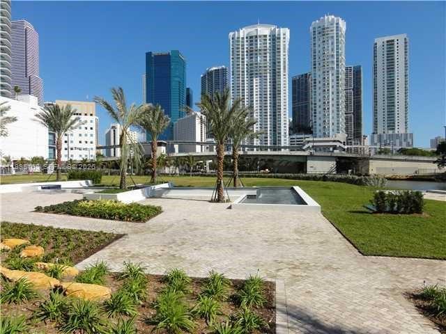 90 SW 3rd Street