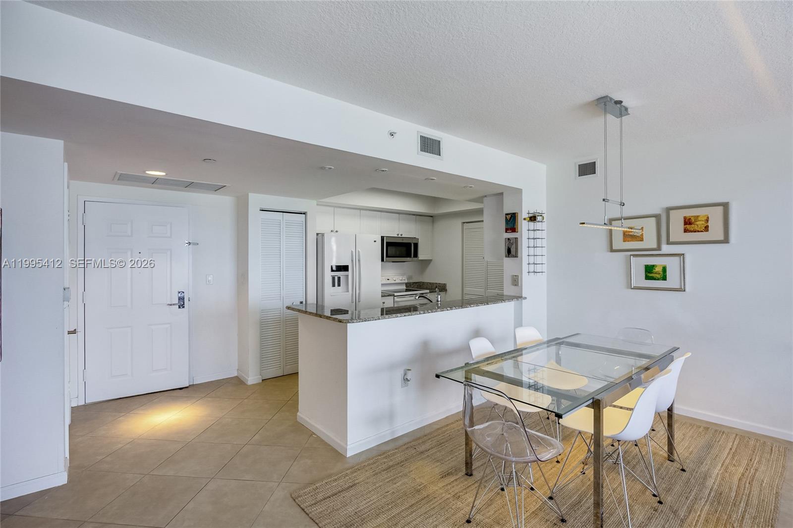 19501 W Country Club Drive