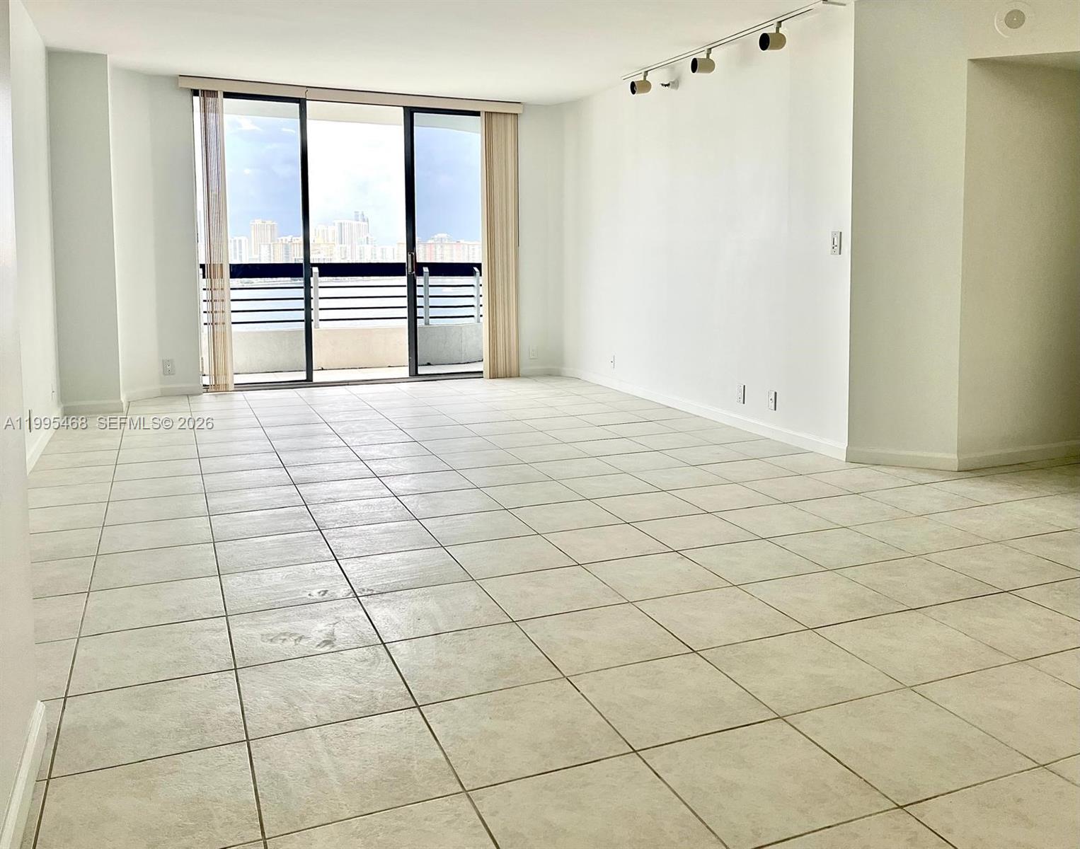 3530 Mystic Pointe Drive