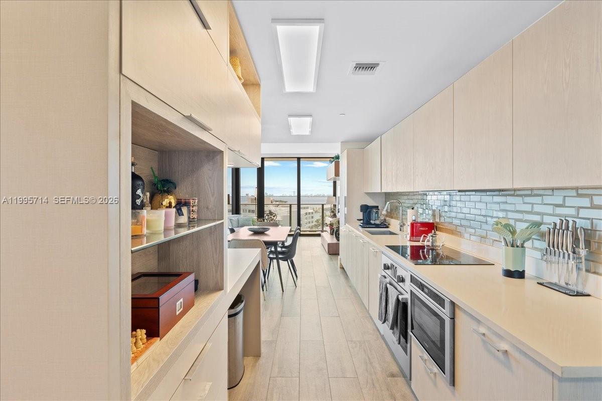 501 NE 31st Street