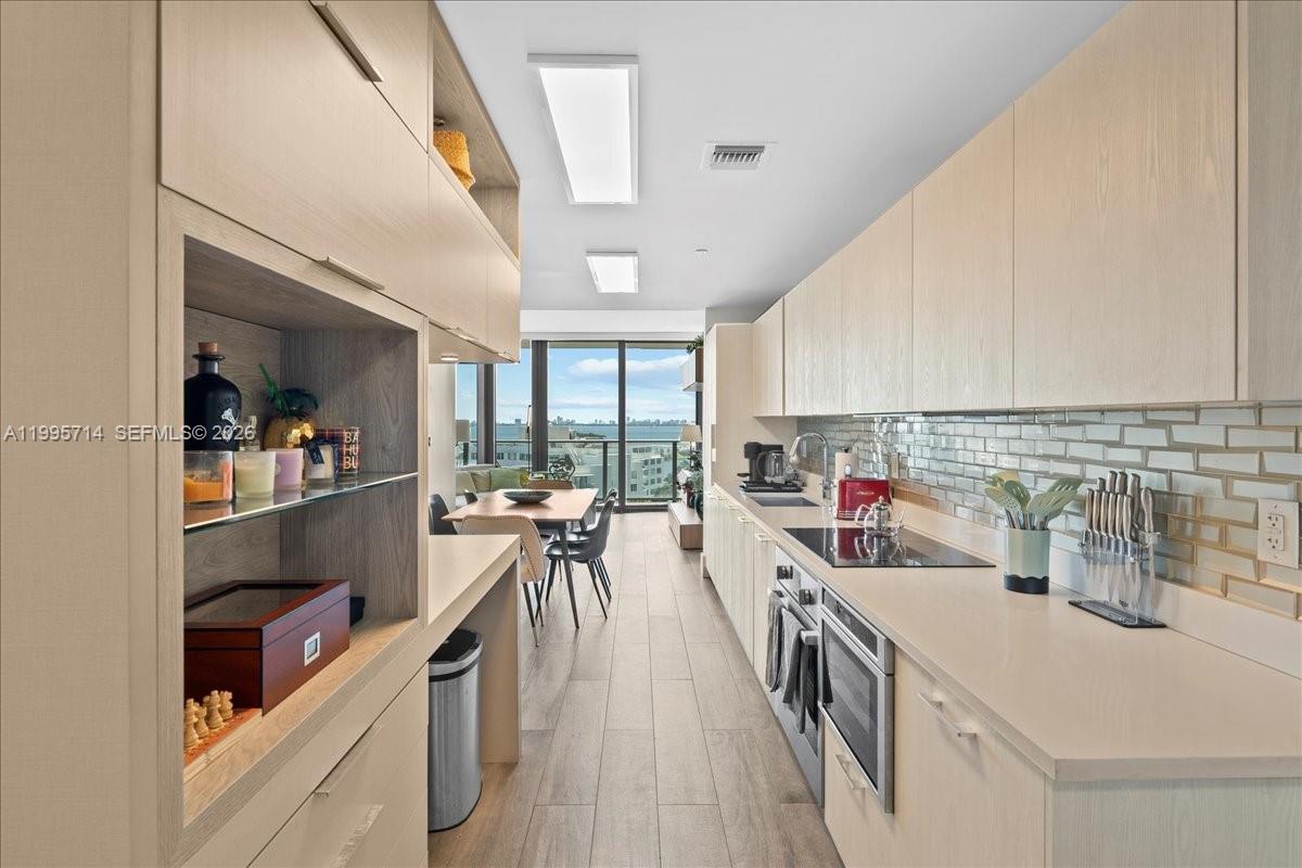 501 NE 31st Street
