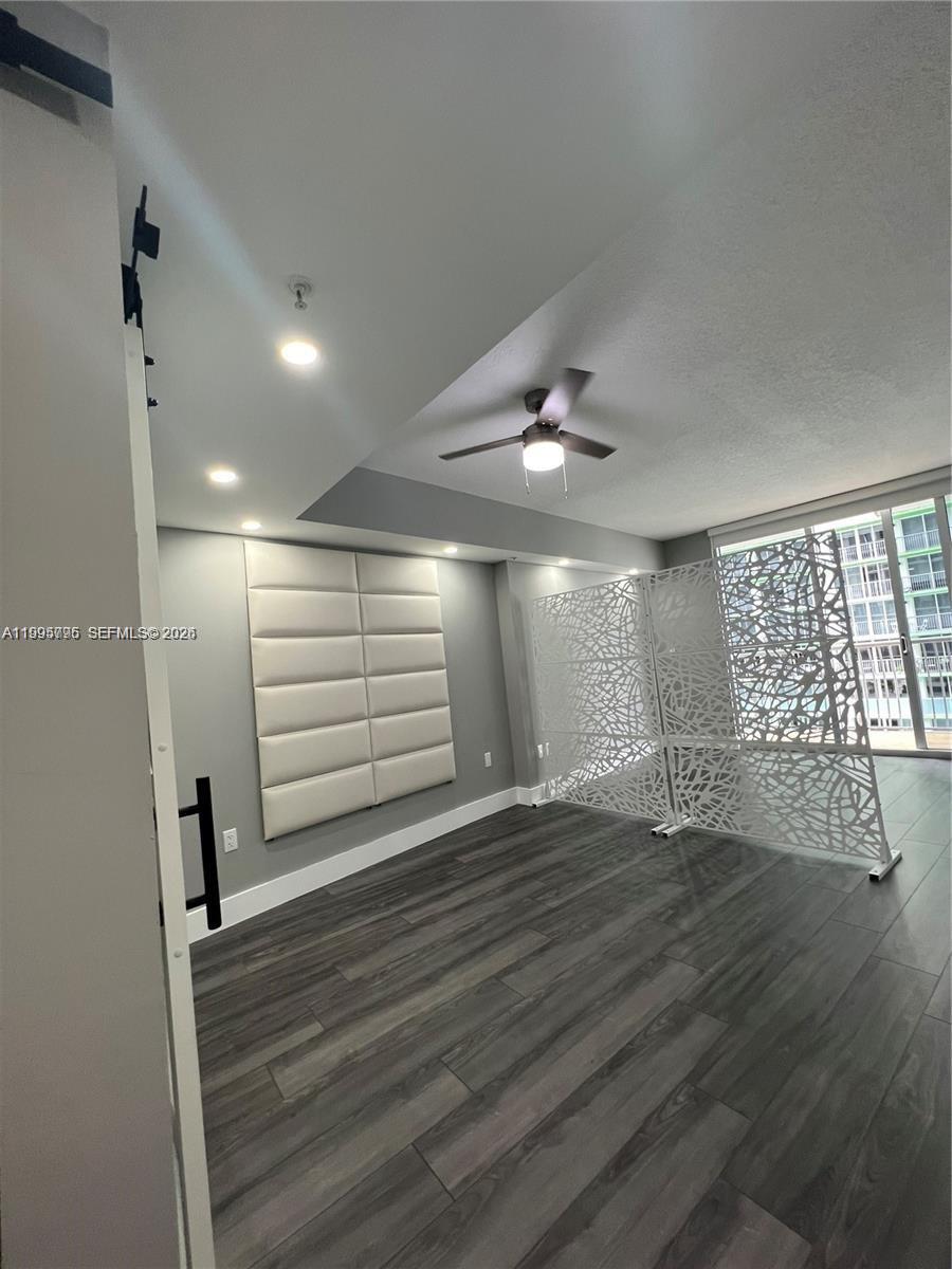 1750 N Bayshore Drive