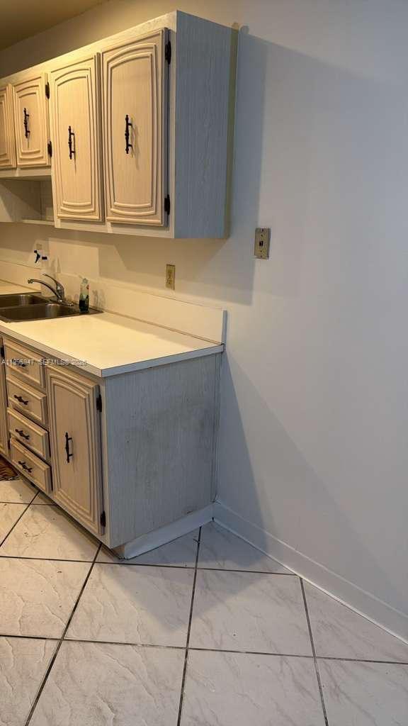13731 Flora Place