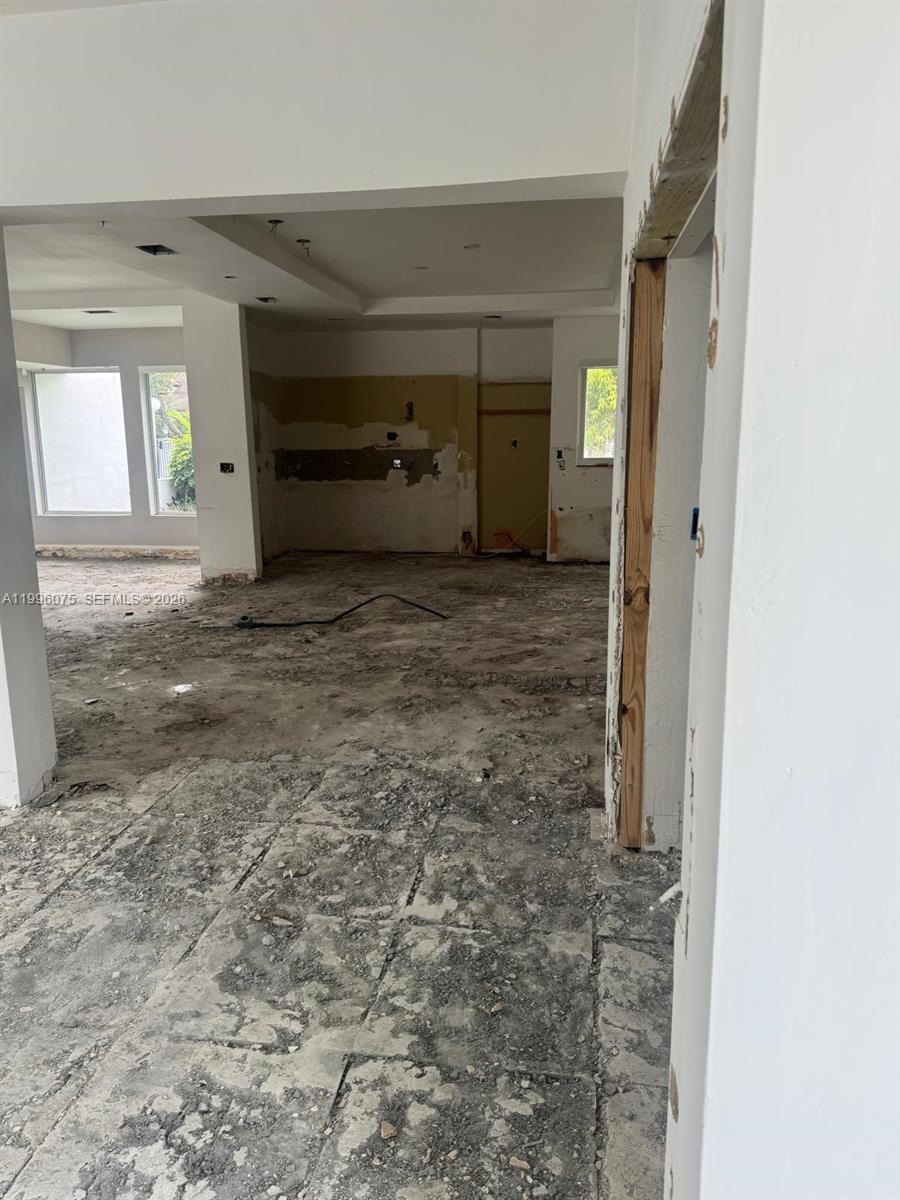 290 NW 125th Avenue