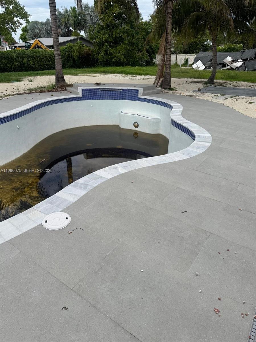 290 NW 125th Avenue