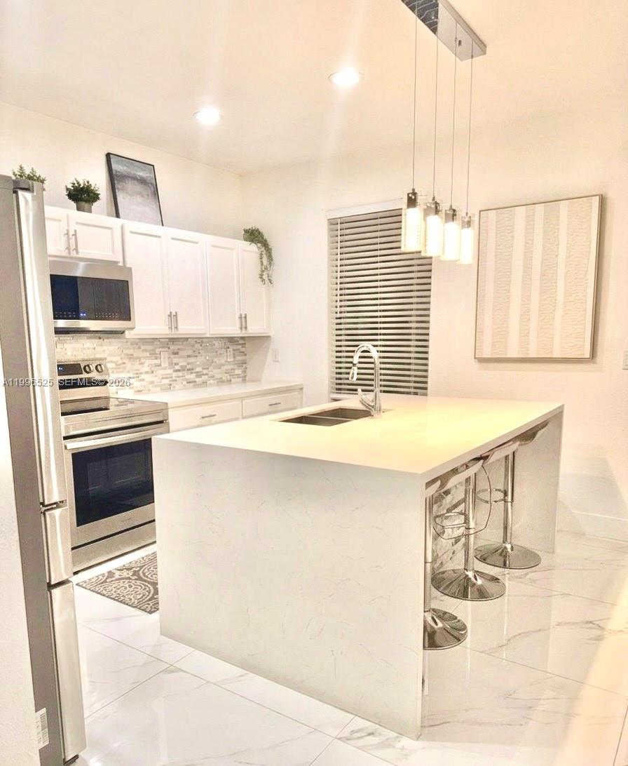 4237 SW 164th Path