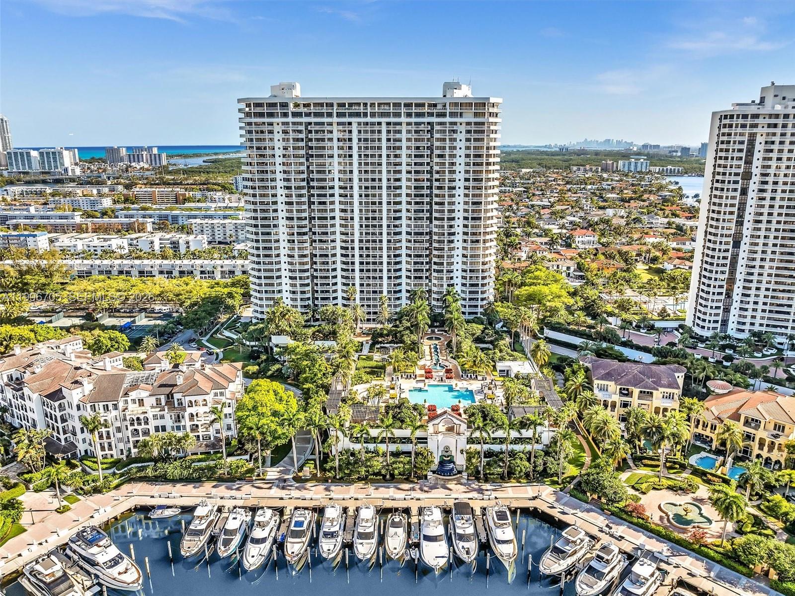2000 Island Boulevard