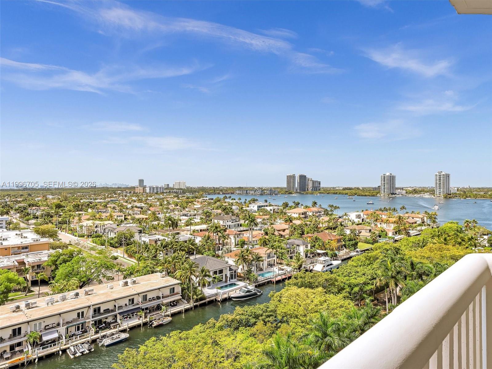 2000 Island Boulevard