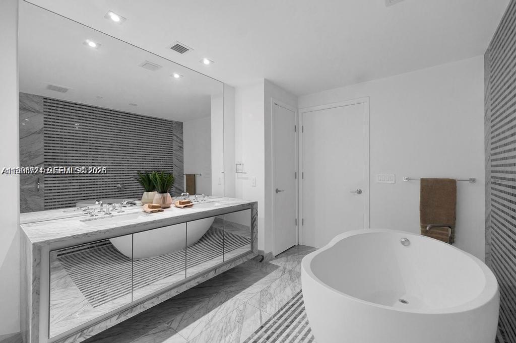 788 NE 23rd Street