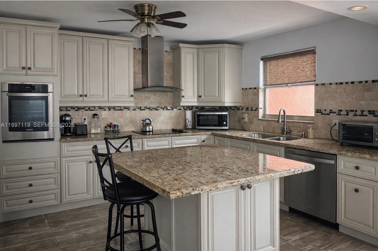 1351 NE Miami Gardens Drive