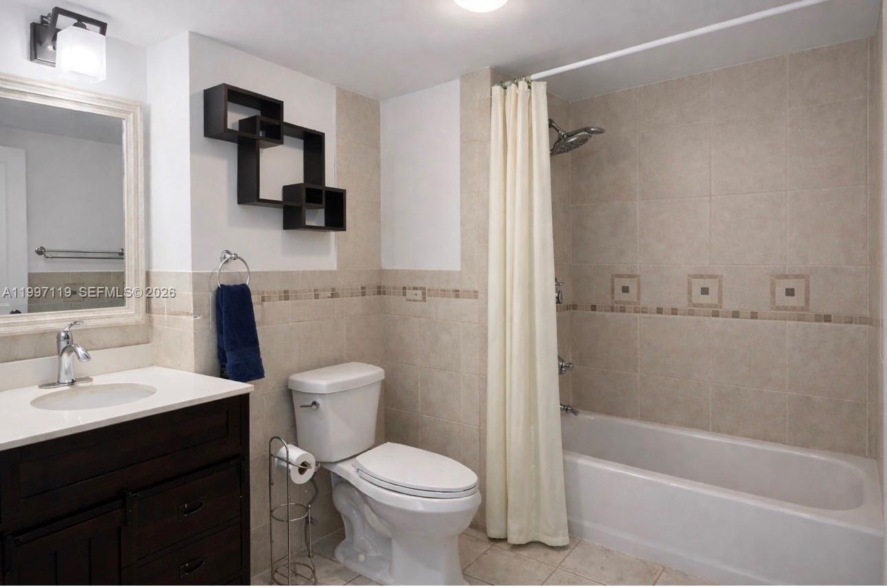 1351 NE Miami Gardens Drive