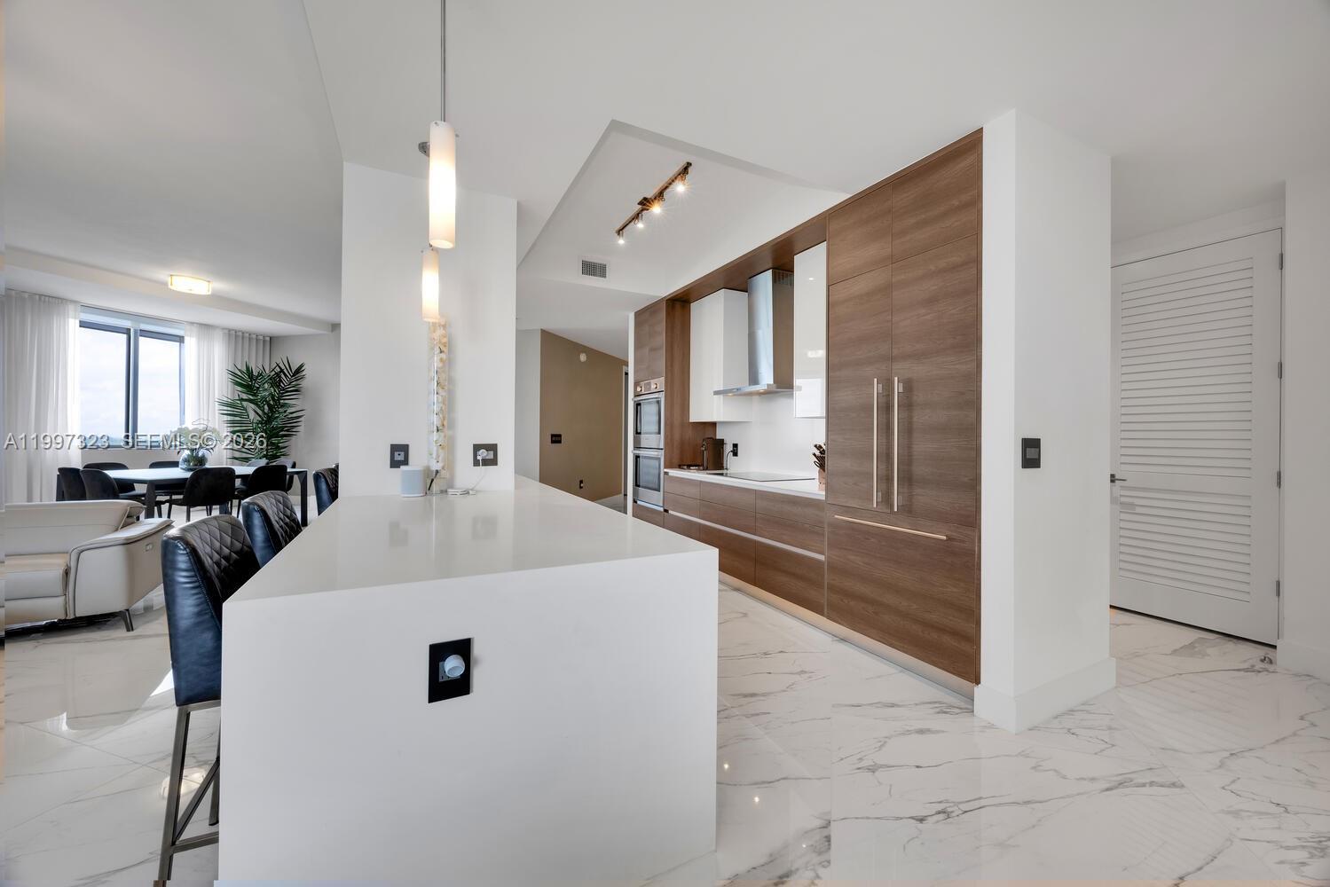 301 Altara Avenue