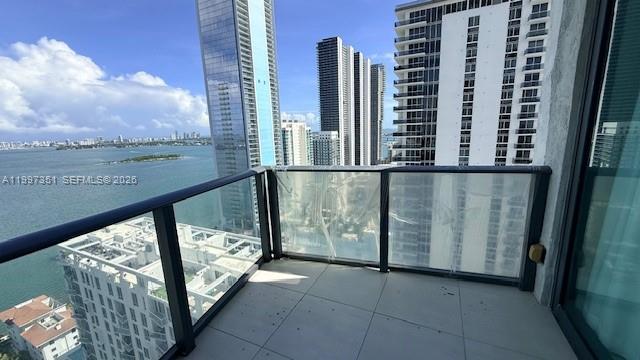 460 NE 28th Street