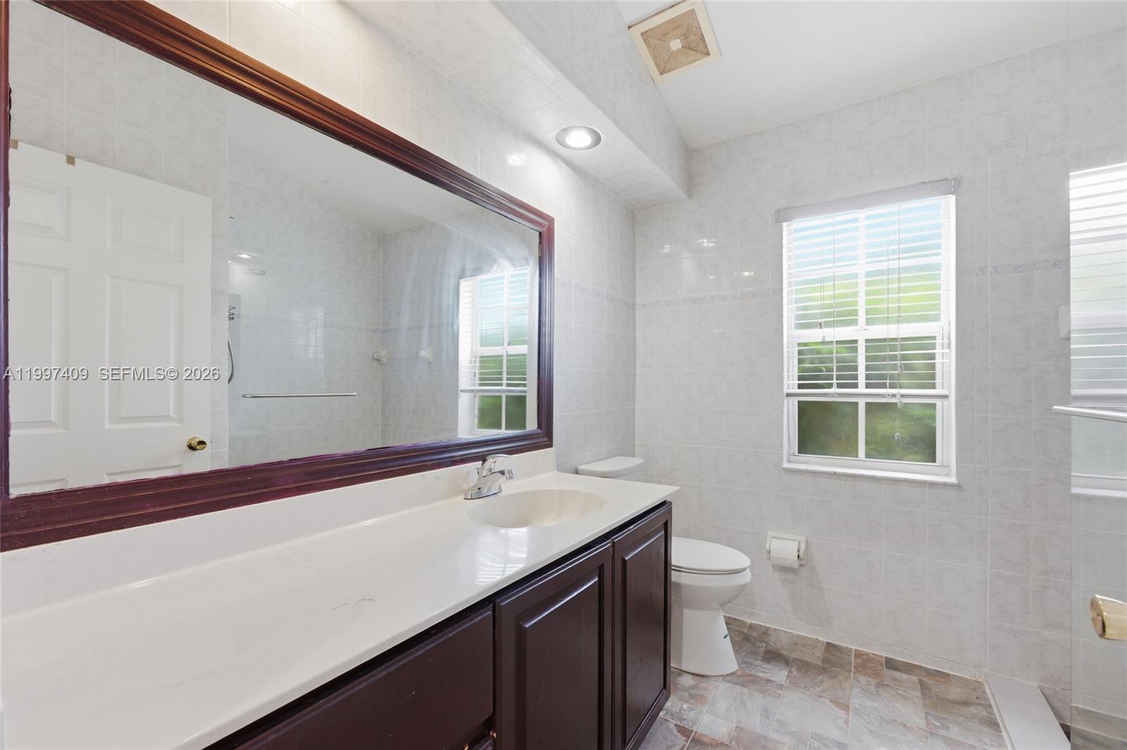 11400 NW 20th Court