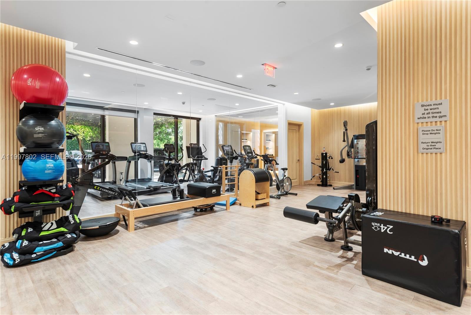 6882 Fisher Island Drive