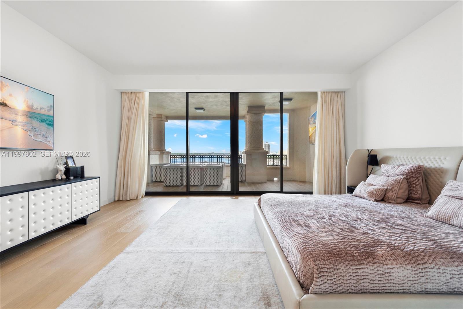 6882 Fisher Island Drive