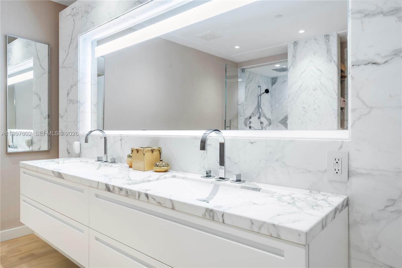 6882 Fisher Island Drive