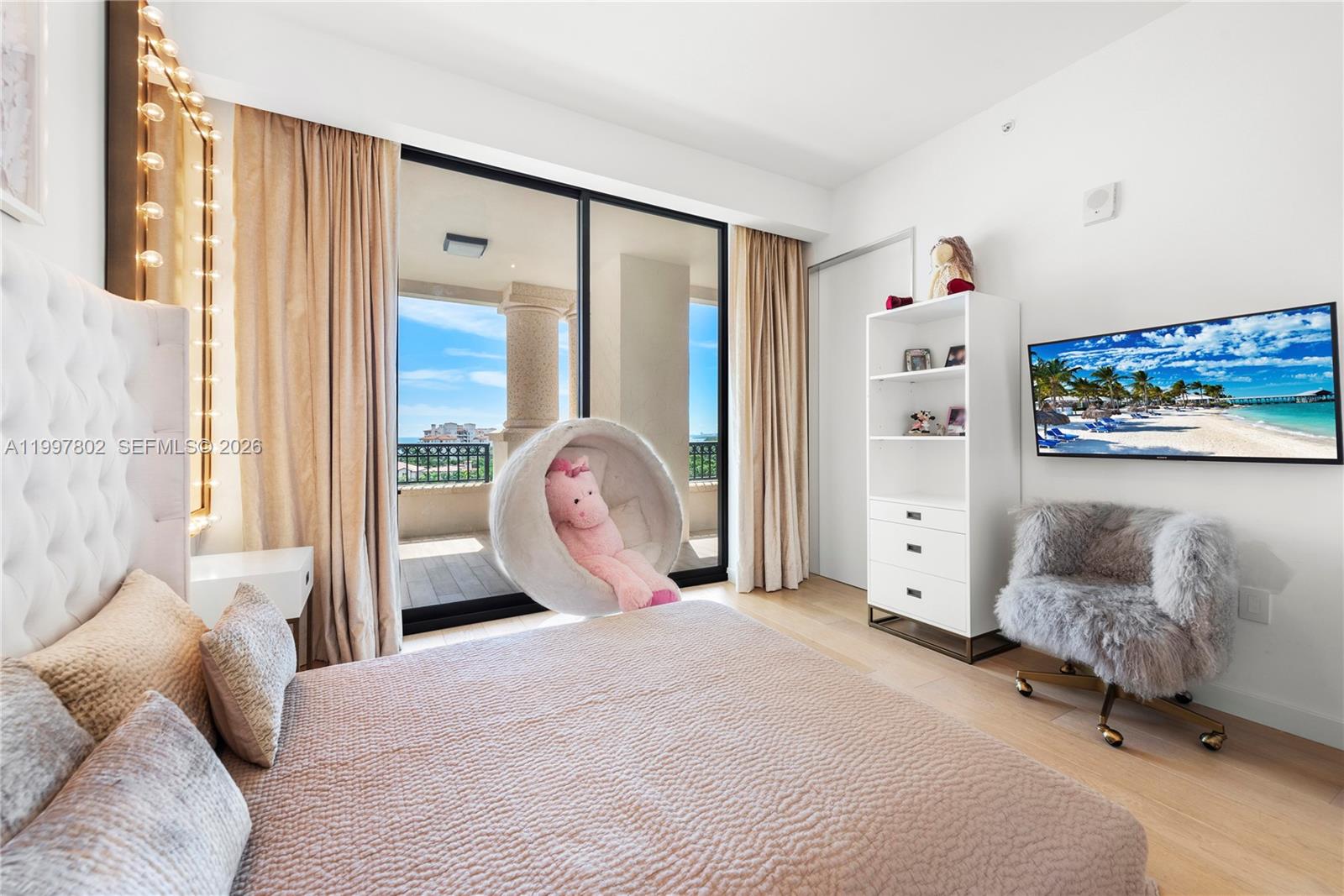 6882 Fisher Island Drive