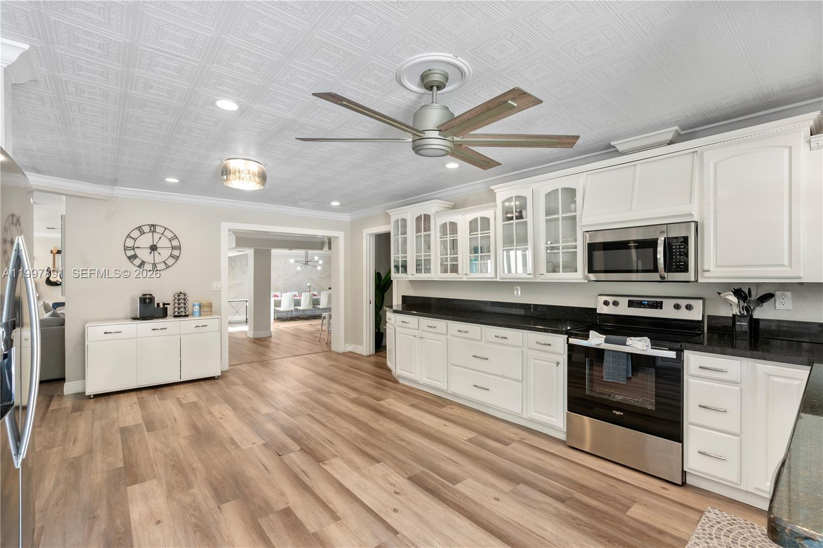 1652 NE 39th Street