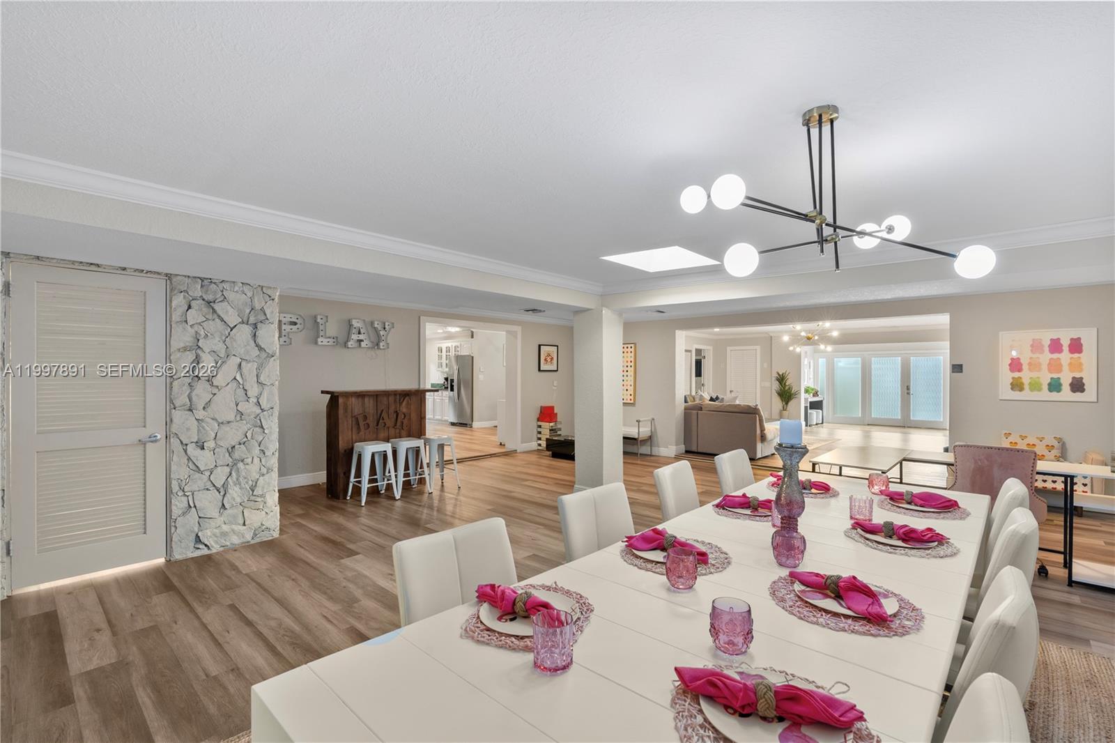 1652 NE 39th Street