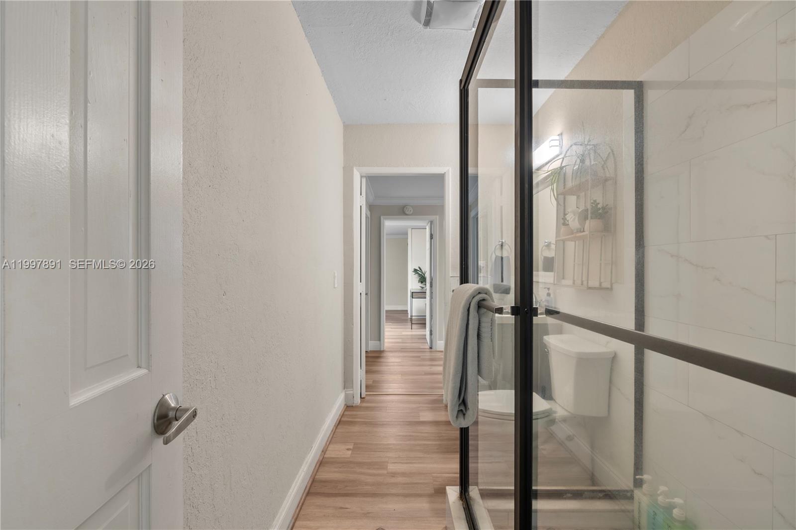 1652 NE 39th Street