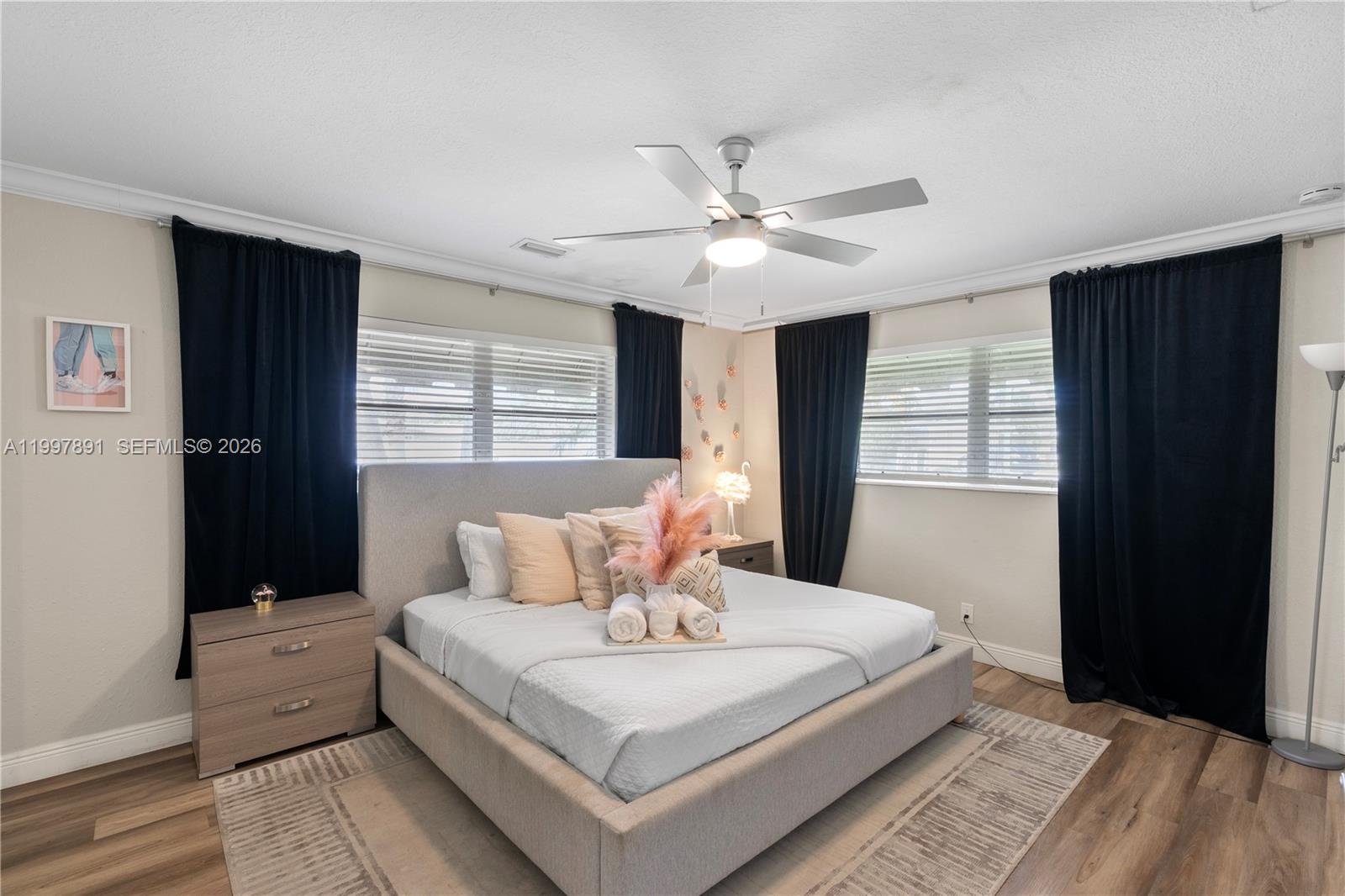 1652 NE 39th Street
