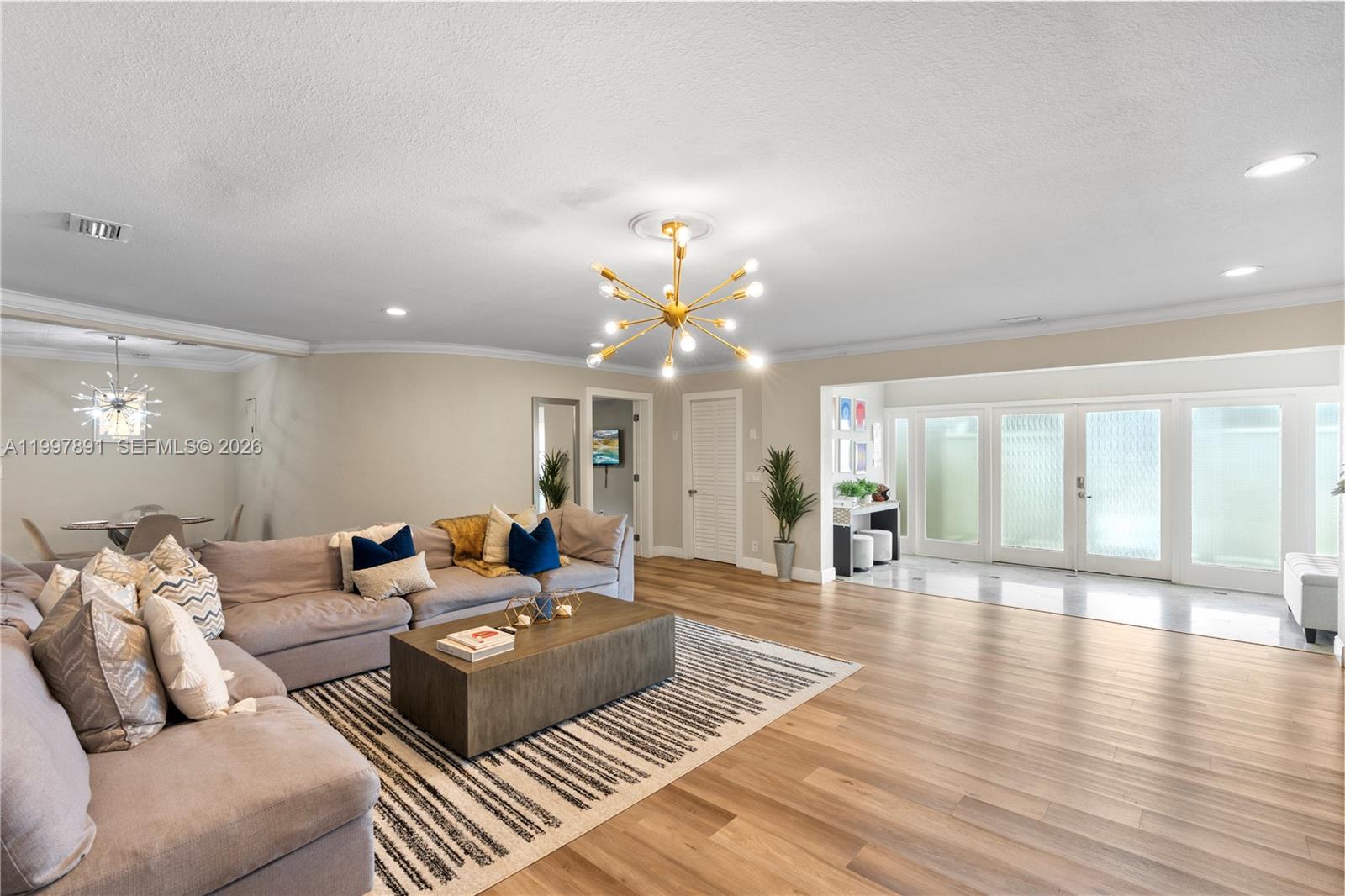 1652 NE 39th Street