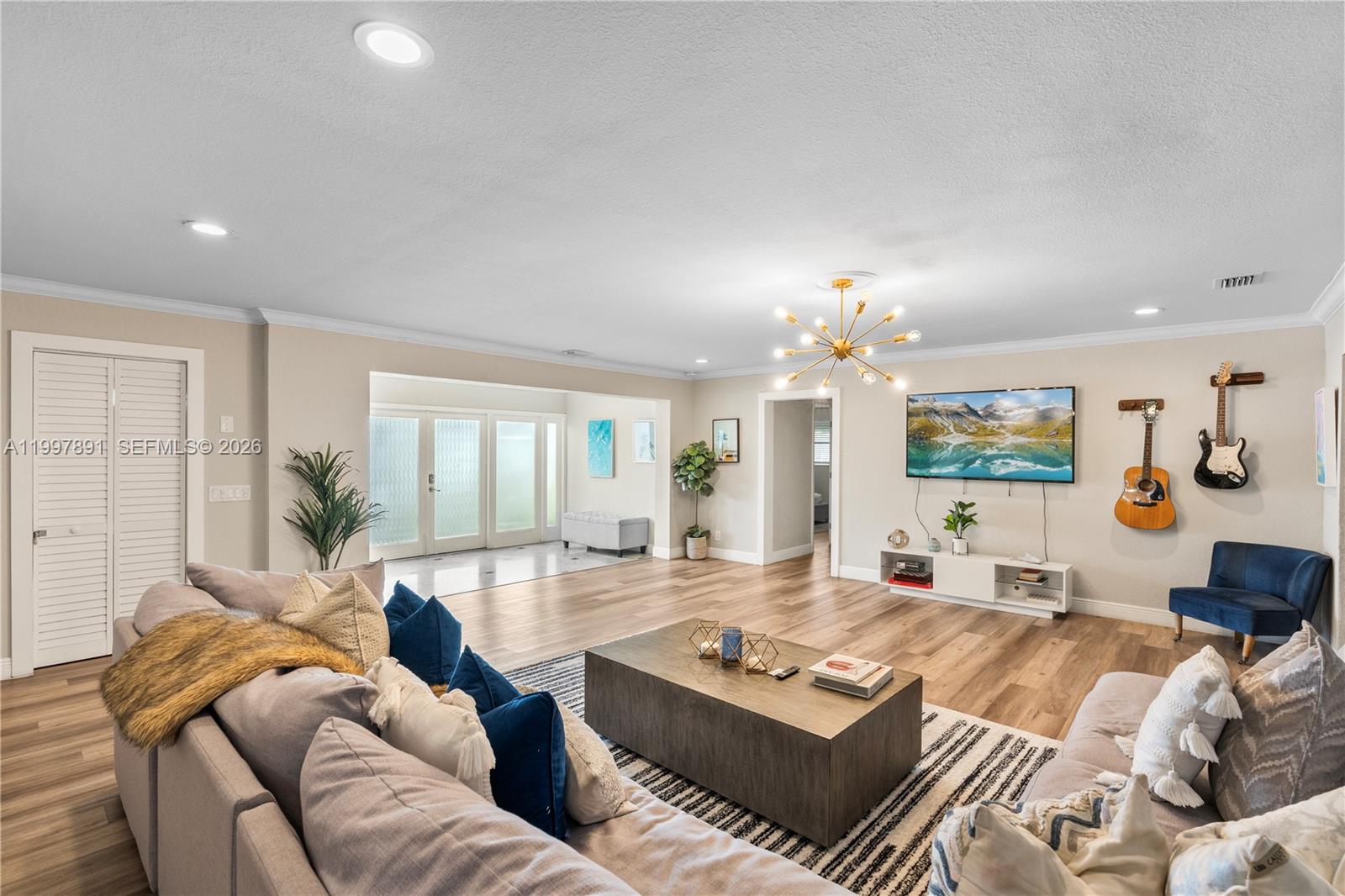 1652 NE 39th Street