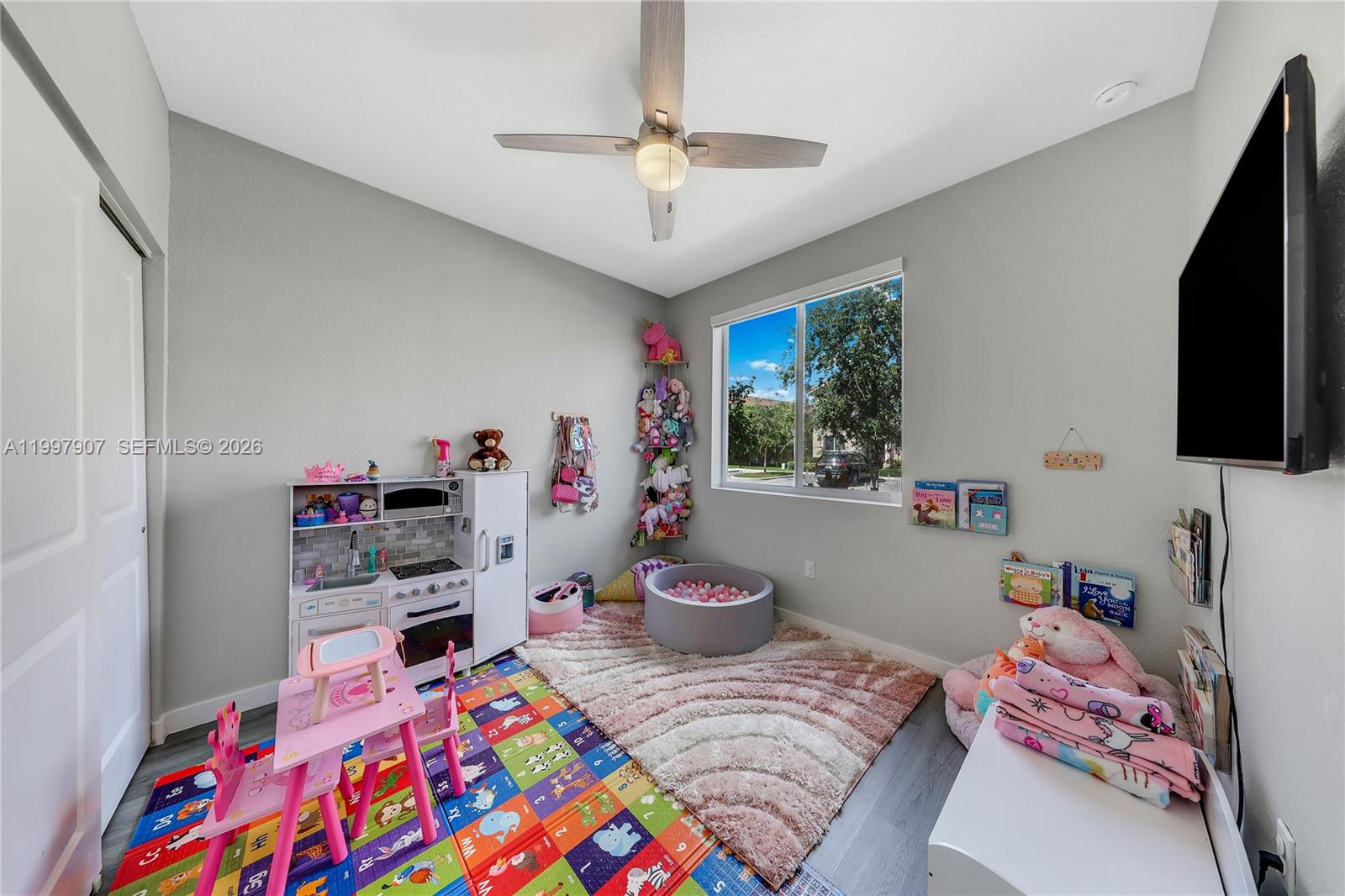 1079 SE 23rd Terrace