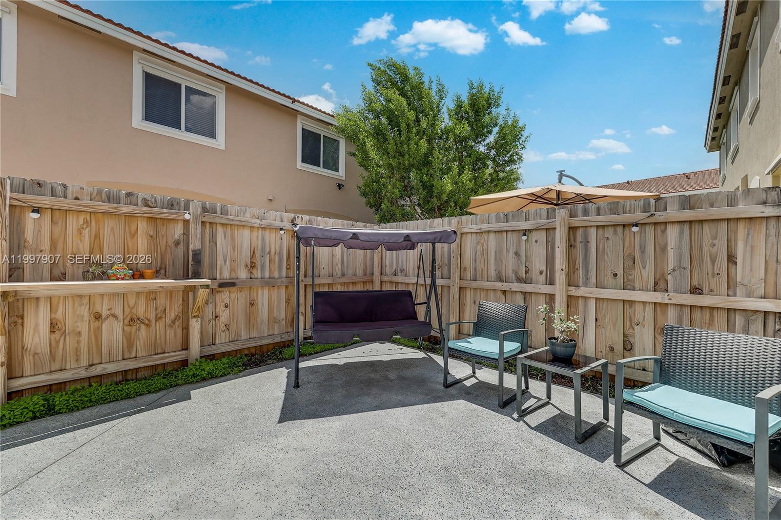 1079 SE 23rd Terrace