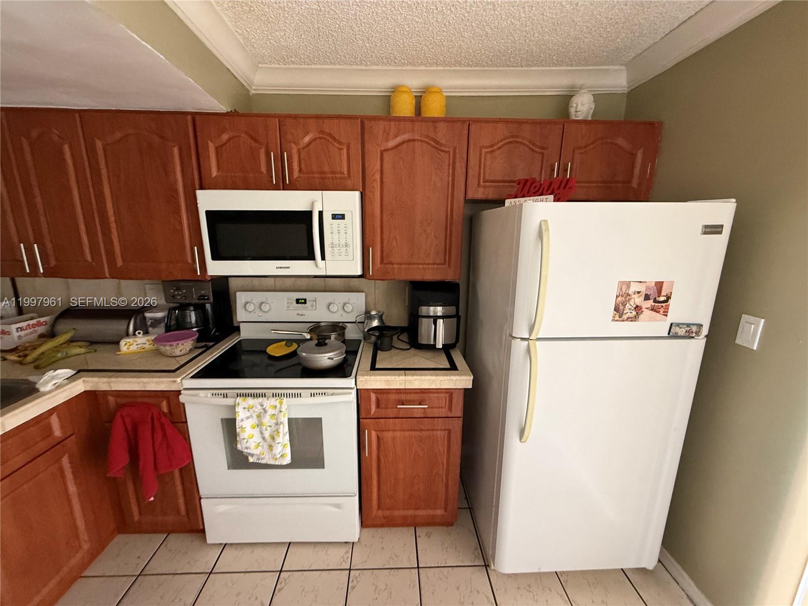 1298 W 51st Place