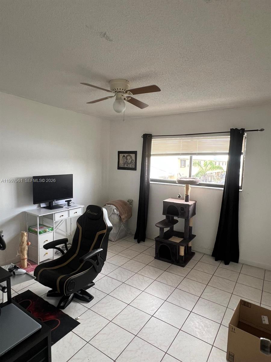 1298 W 51st Place