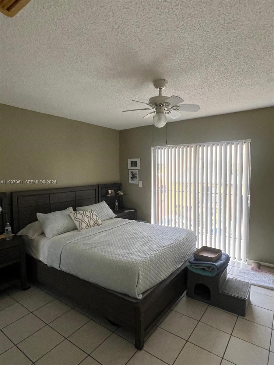 1298 W 51st Place