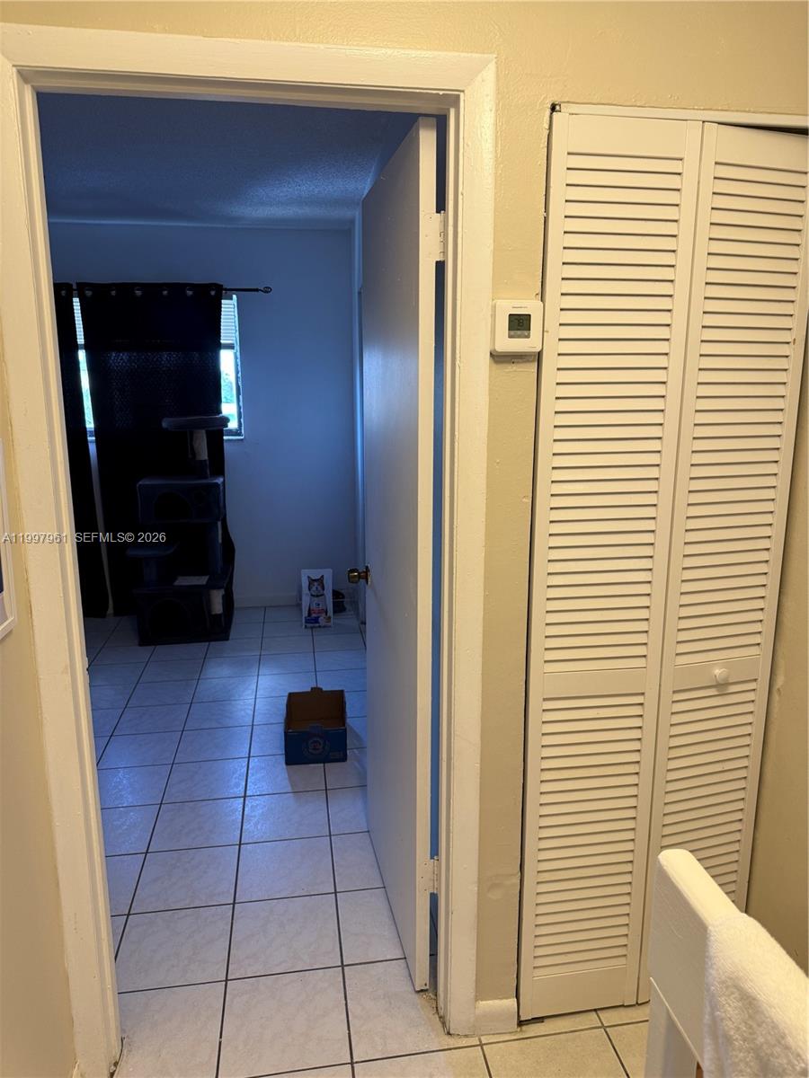 1298 W 51st Place