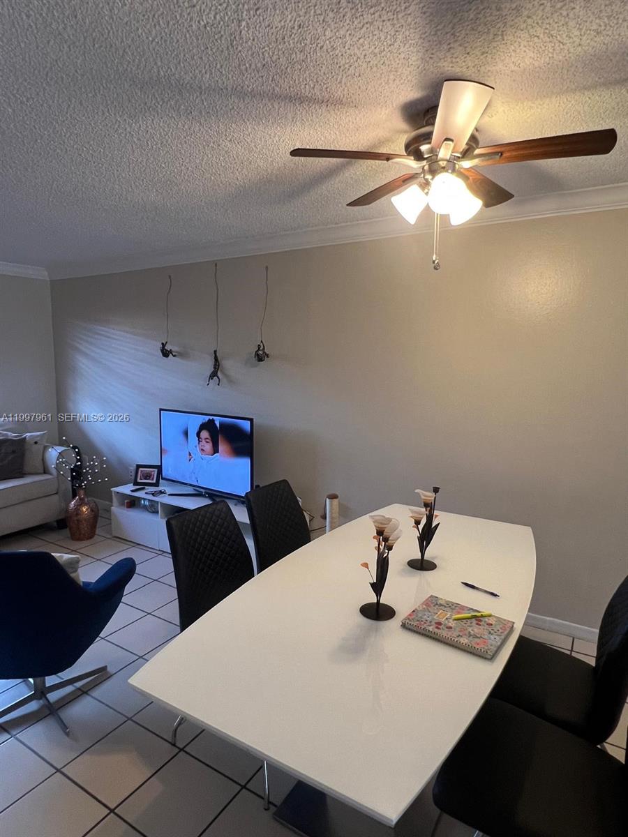 1298 W 51st Place
