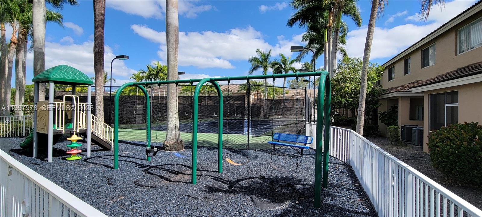 5640 NW 115th Court