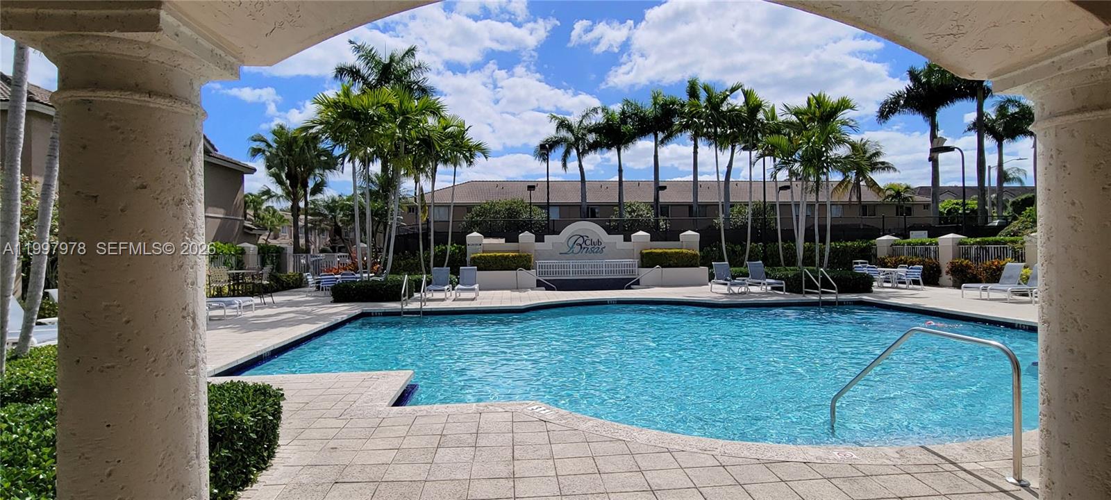 5640 NW 115th Court