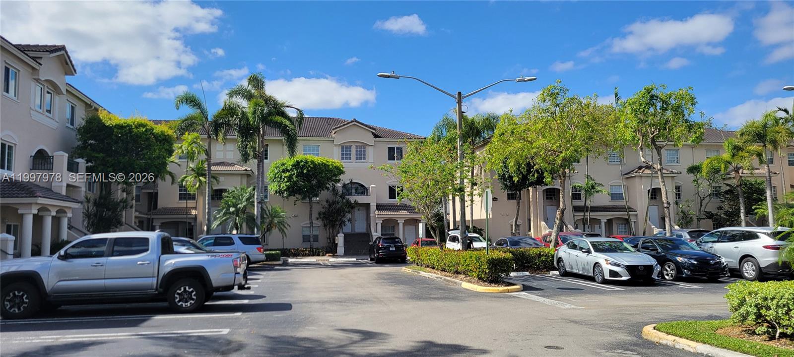 5640 NW 115th Court