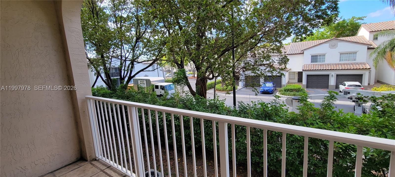 5640 NW 115th Court