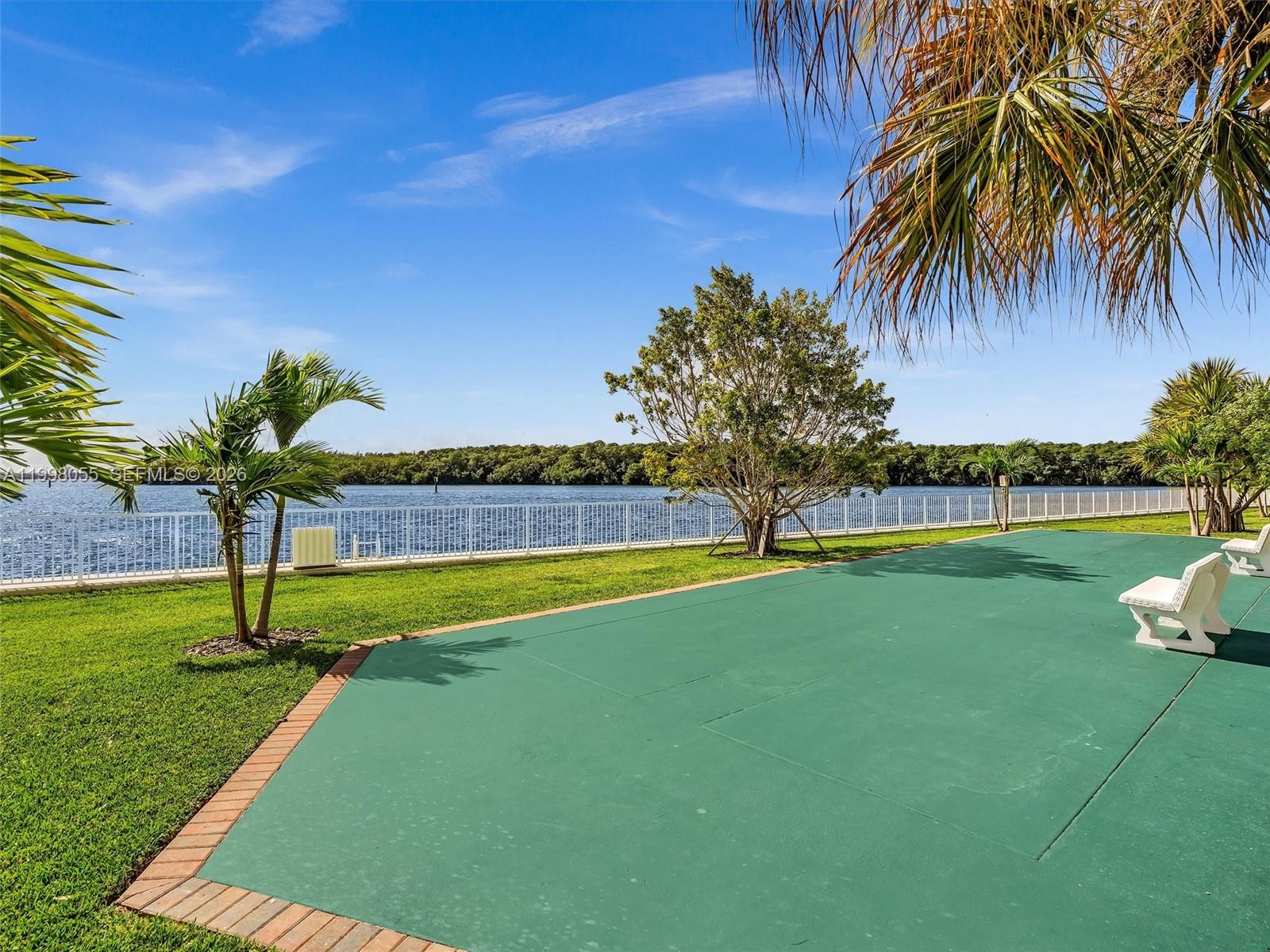 500 Bayview Drive