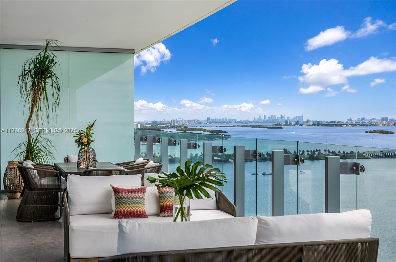 700 NE 26th Terrace