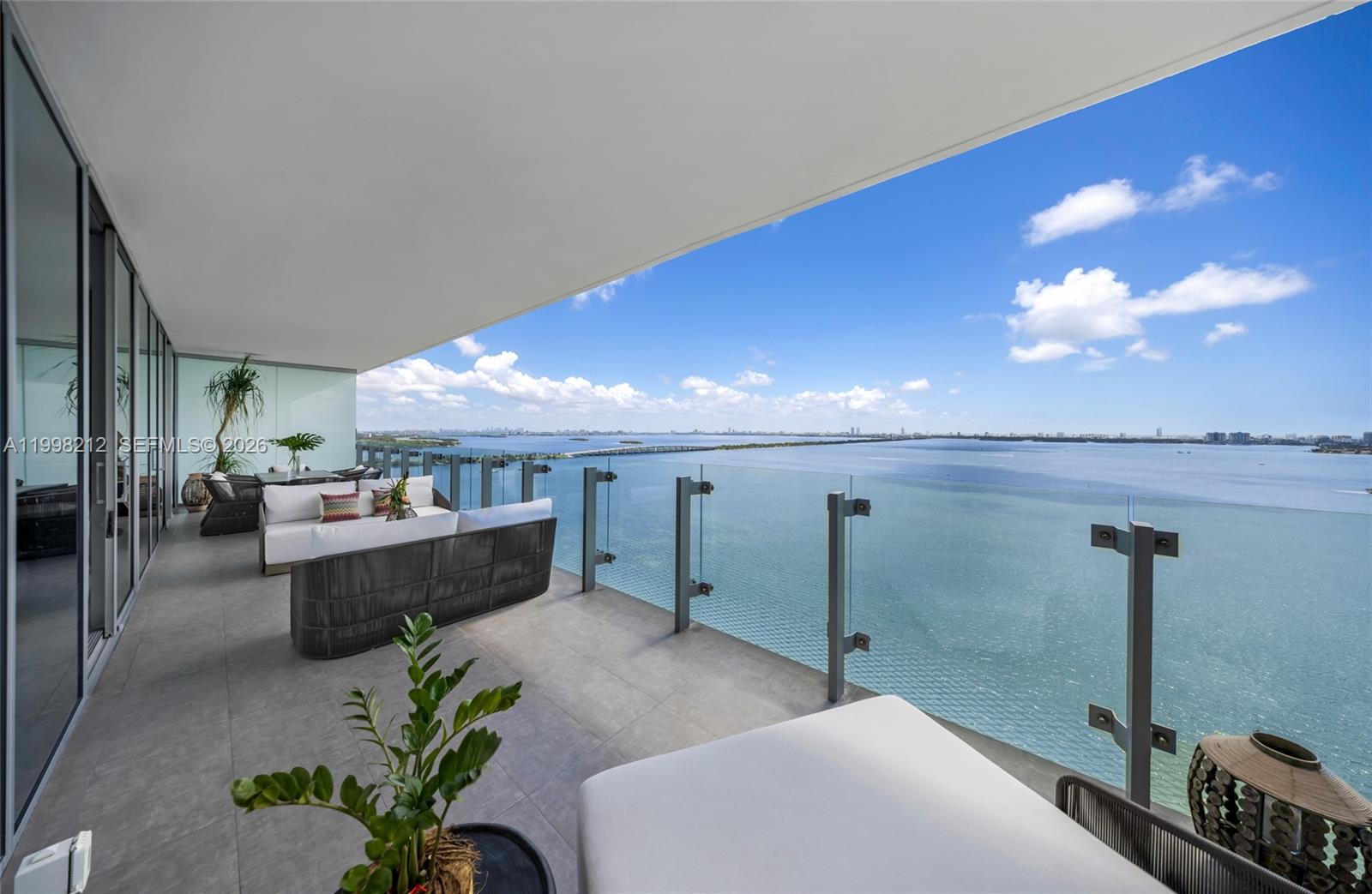 700 NE 26th Terrace