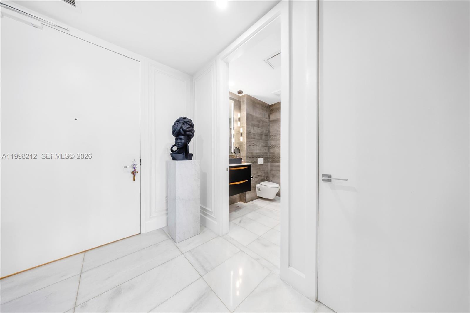 700 NE 26th Terrace