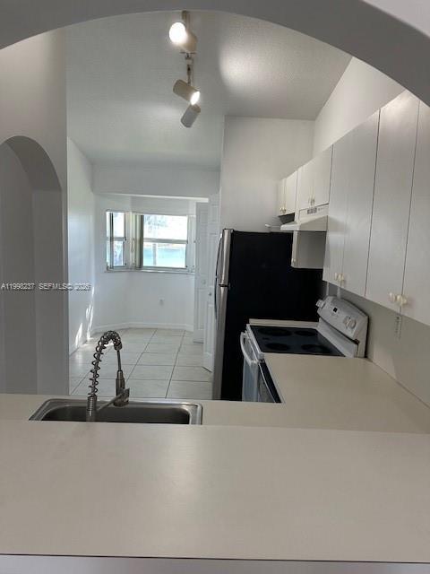 1240 SE 28th Court