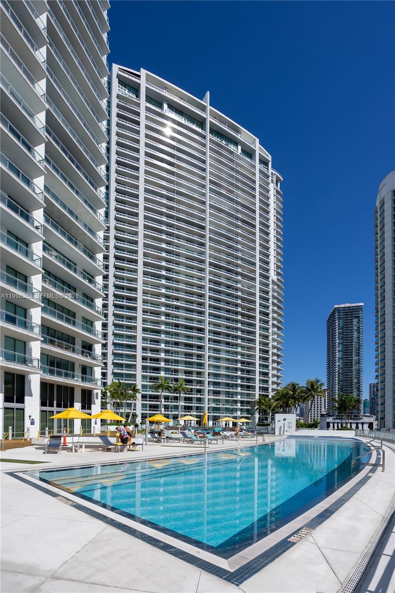 92 SW 3rd Street