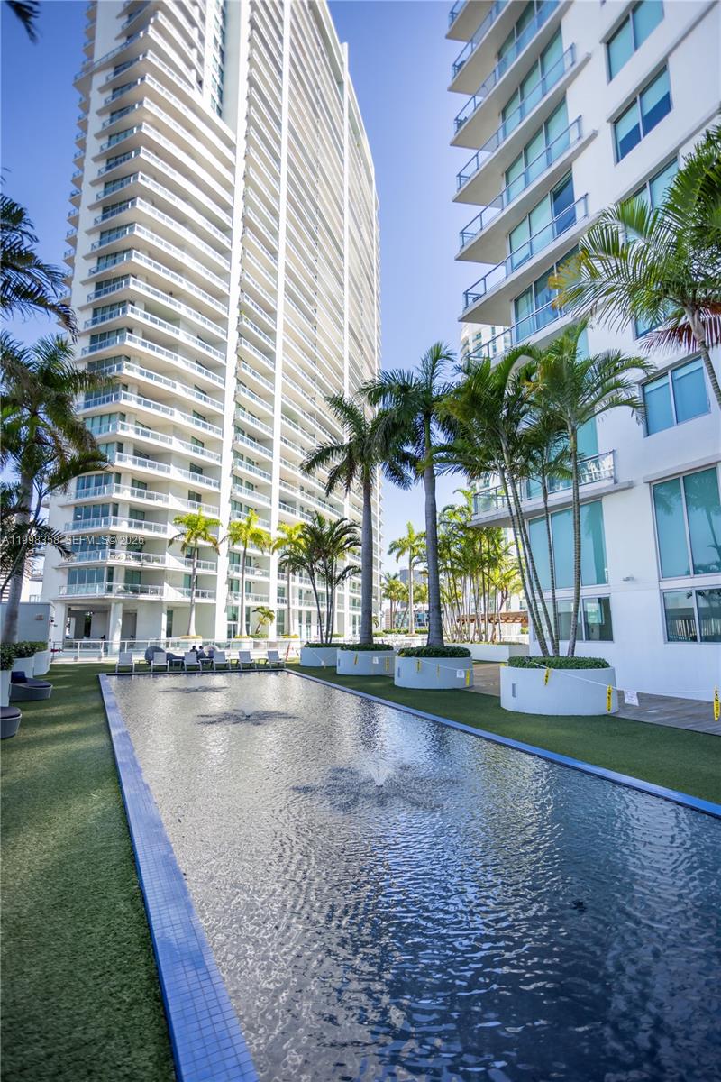 92 SW 3rd Street