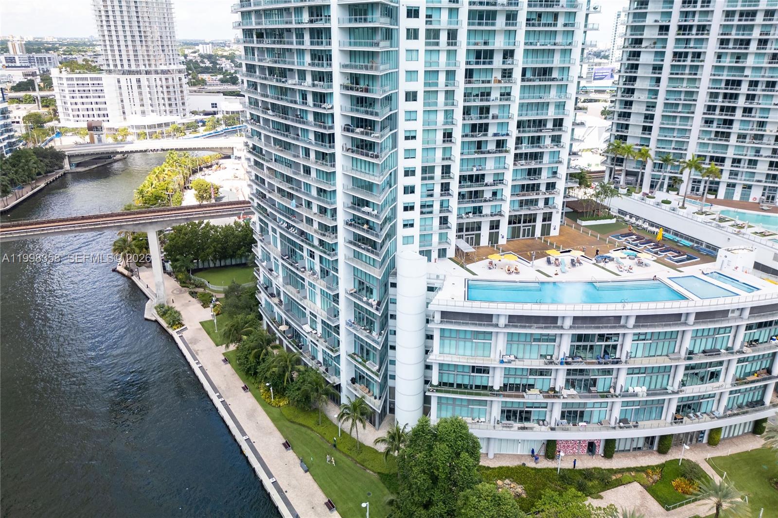 92 SW 3rd Street